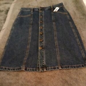 NWT.."OLD NAVY" BLUE DENIM FRONT BUTTON DOWN SKIRT..SZ.12